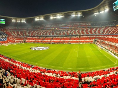 开云体育下载-蓝鹰惊魂夜，罗德里戈压哨绝杀拉齐奥，法国军团欧冠梦碎