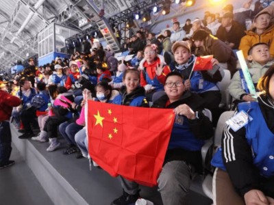 开云体育在线-本赛季国内足球赛事备受瞩目,球迷热情高涨的简单介绍