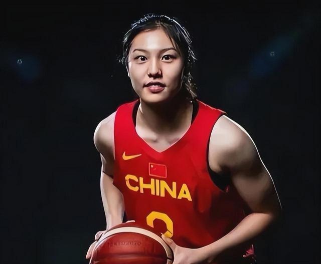 包含加拿大女篮备战比赛，教练信心满满！的词条