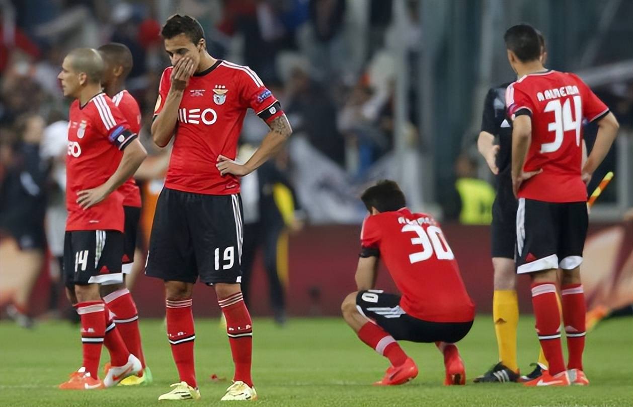 塞维利亚鏖战克罗地亚，蒂亚戈点燃赛场