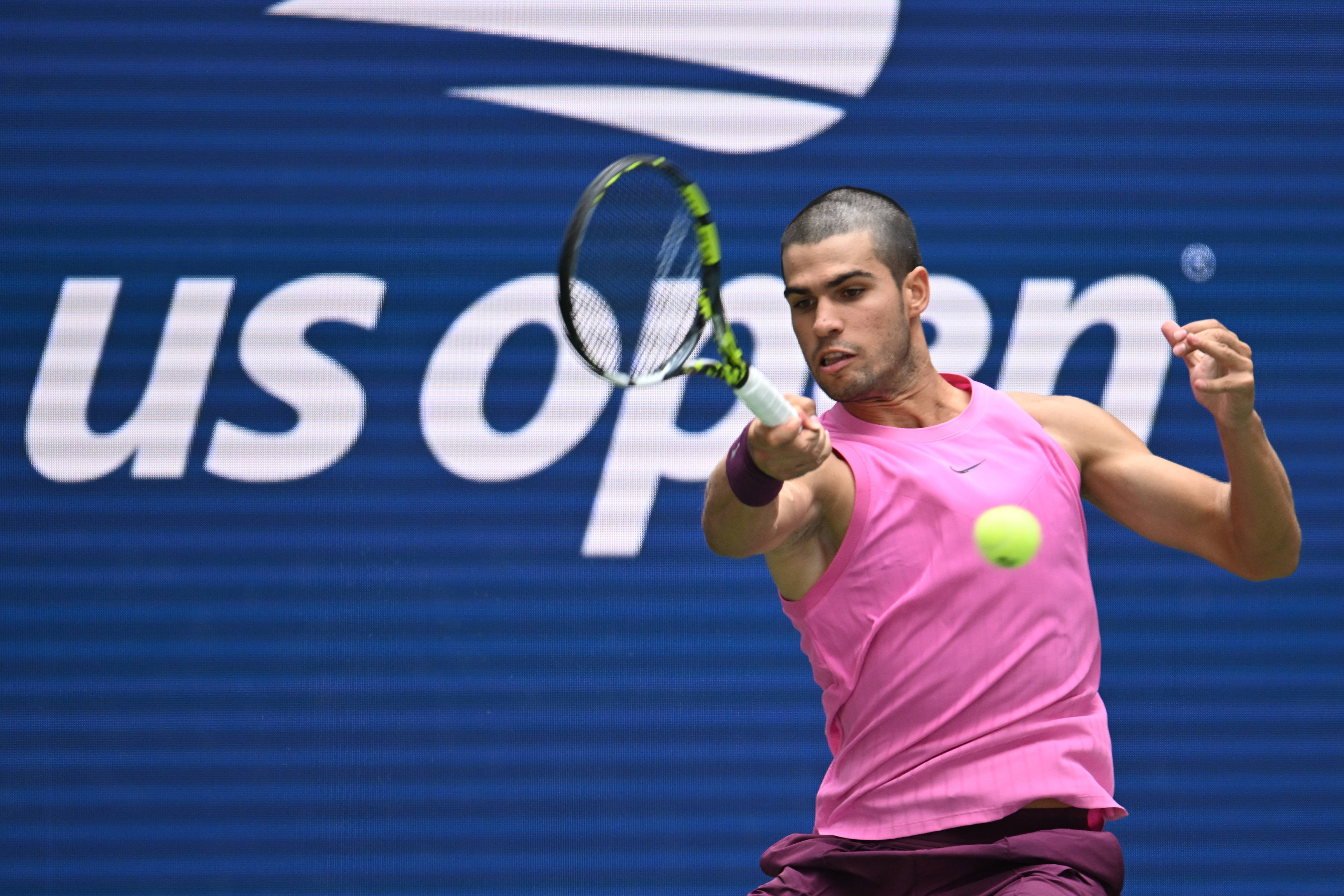 美网横扫联合杯，阿尔卡拉斯高光表现