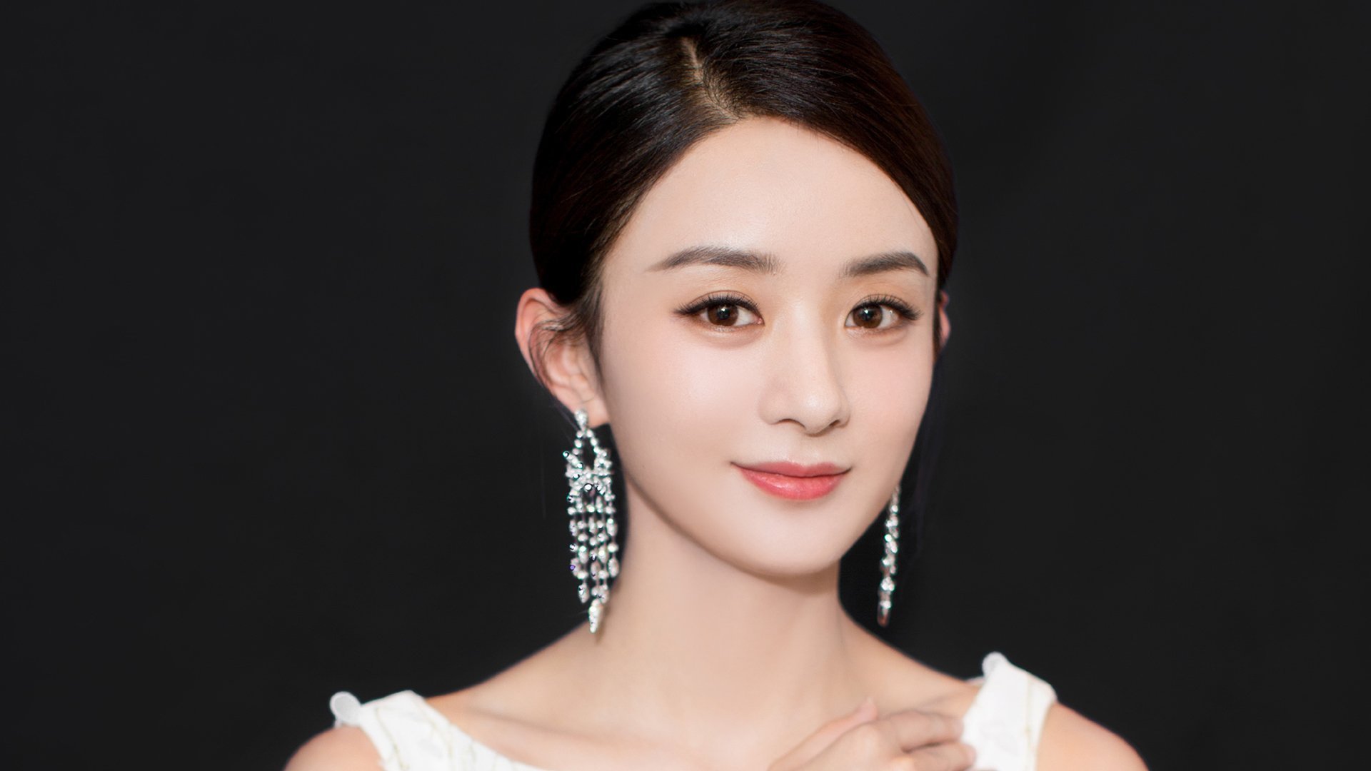 绿茵荣耀照紫禁，北京队鏖战力克浙江问鼎中超欧冠之巅