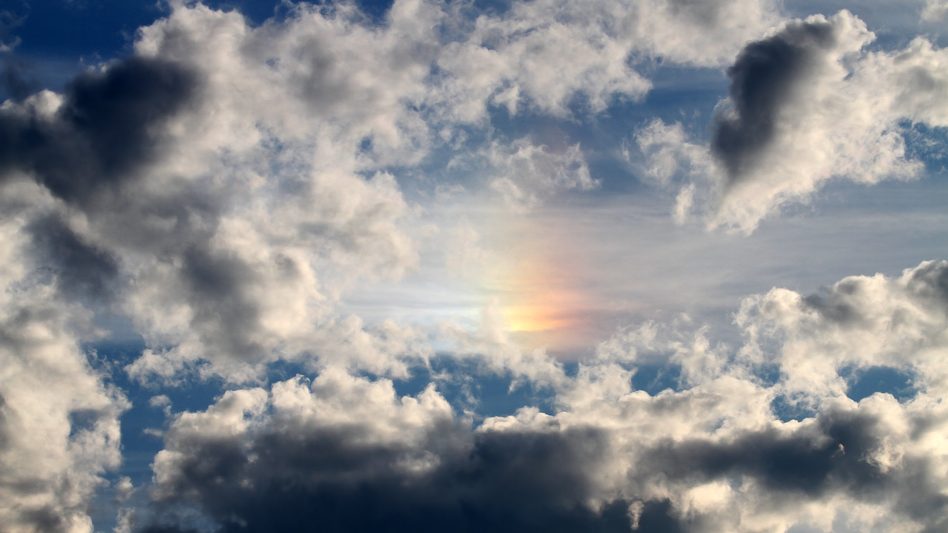 老鹰啄碎独行侠！詹姆斯化身关键先生，一锤定音定乾坤